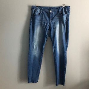 Dark Wash Denim Skinny Jeans